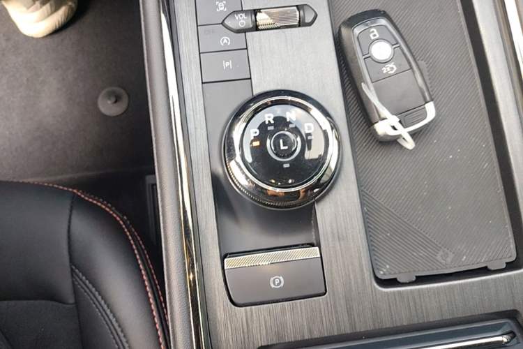 Used Ford Mondeo 2022 Facelifted EcoBoost 245 Ultimate Edition Gear Lever