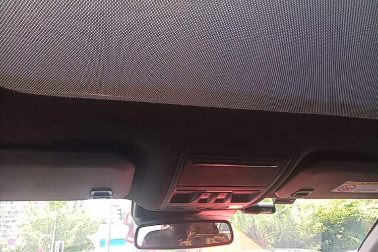 Used Ford Mondeo 2022 Facelifted EcoBoost 245 Ultimate Edition Headliner