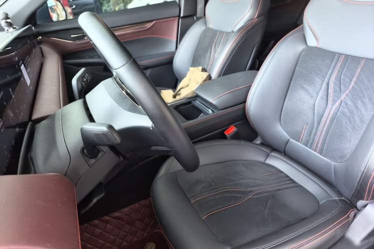 Used Ford Mondeo 2022 EcoBoost 245 Ultimate Model Left Front Seat