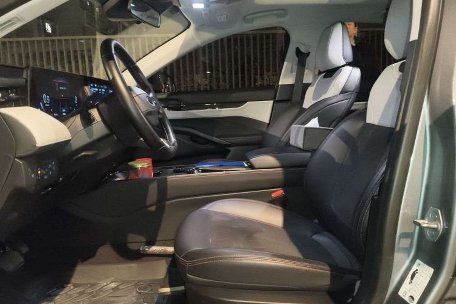 Used Ford Mondeo 2022 EcoBoost 245 Luxury Model Left Front Seat