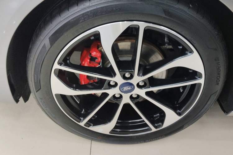 Used Ford Mondeo 2022 Facelift EcoBoost 245 ST-Line Left Front Wheel Hub