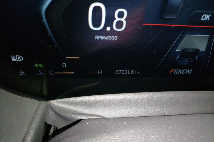 Used Ford Mondeo 2022 EcoBoost 245 ST-Line Odometer Close Up