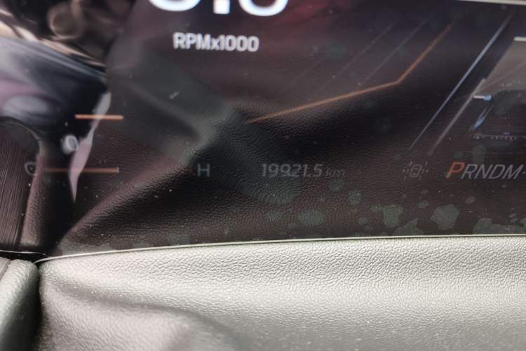 Used Ford Mondeo 2022 Facelift EcoBoost 245 ST-Line Odometer Close Up