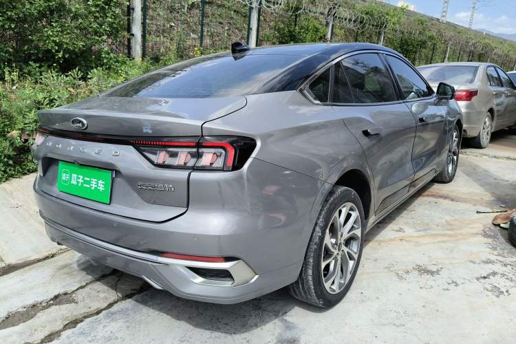 Used Ford Mondeo 2022 EcoBoost 245 Ultimate Model Rear Right 45 Deg