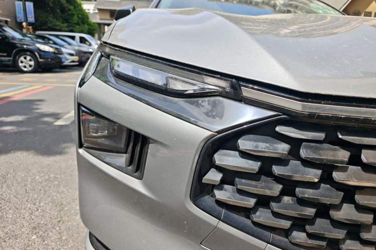 Used Ford Mondeo 2022 Restyled EcoBoost 245 Luxury Version Right Front Headlight