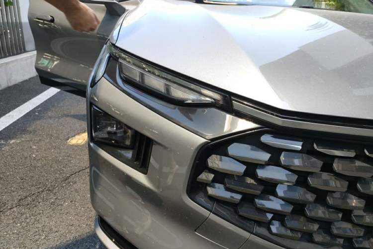 Used Ford Mondeo 2022 EcoBoost 245 Luxury Model Right Front Headlight