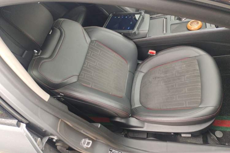 Used Ford Mondeo 2022 Restyled EcoBoost 245 Luxury Version Right Front Seat