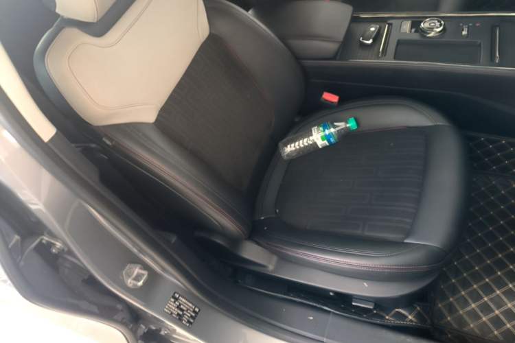 Used Ford Mondeo 2022 Restyled EcoBoost 245 Luxury Version Right Front Seat