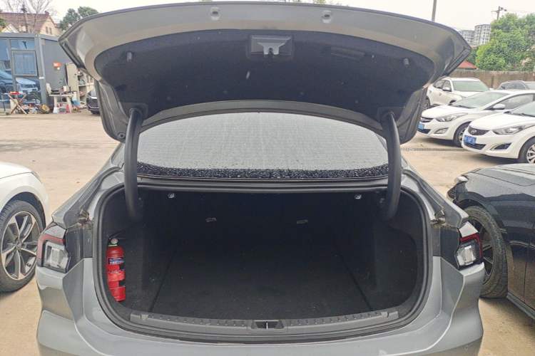 Used Ford Mondeo 2022 Restyled EcoBoost 245 Luxury Version Trunk