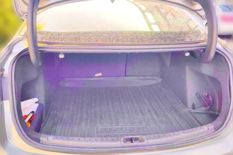 Used Ford Mondeo 2022 Restyled EcoBoost 245 Luxury Version Trunk