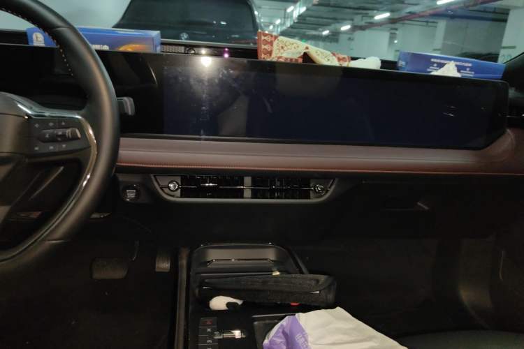 Used Ford Mondeo 2022 EcoBoost 245 Ultimate Model Audio And AC Panel