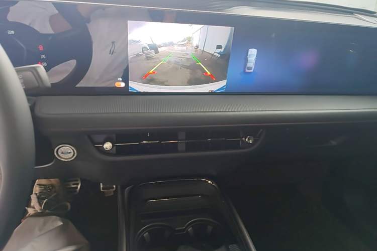 Used Ford Mondeo 2022 Restyled EcoBoost 245 Luxury Version Audio And AC Panel