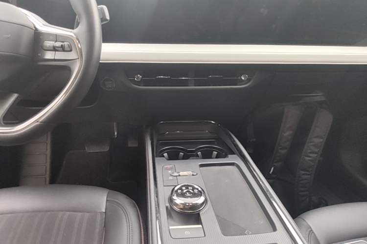 Used Ford Mondeo 2022 Restyled EcoBoost 245 Luxury Version Audio And AC Panel