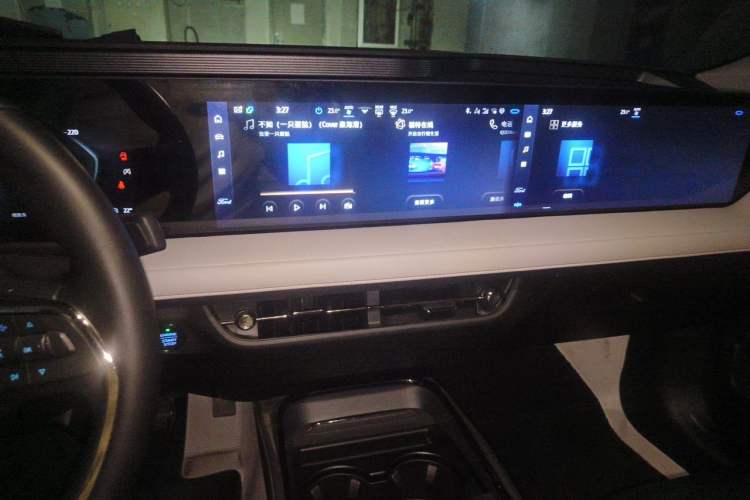 Used Ford Mondeo 2022 Restyled EcoBoost 245 Luxury Version Audio And AC Panel
