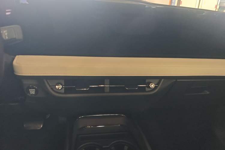 Used Ford Mondeo 2022 Restyled EcoBoost 245 Luxury Version Audio And AC Panel