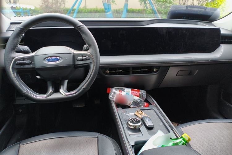 Used Ford Mondeo 2022 Restyled EcoBoost 245 Luxury Version Center Console
