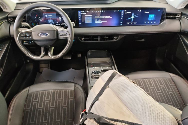 Used Ford Mondeo 2022 Restyled EcoBoost 245 Luxury Version Center Console