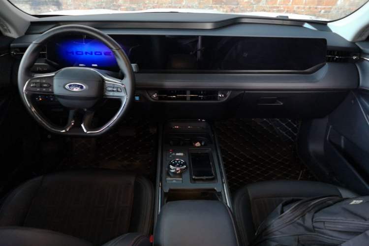 Used Ford Mondeo 2022 Restyled EcoBoost 245 Luxury Version Center Console