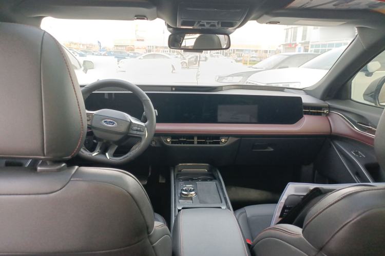 Used Ford Mondeo 2022 Facelifted EcoBoost 245 Ultimate Edition Center Console