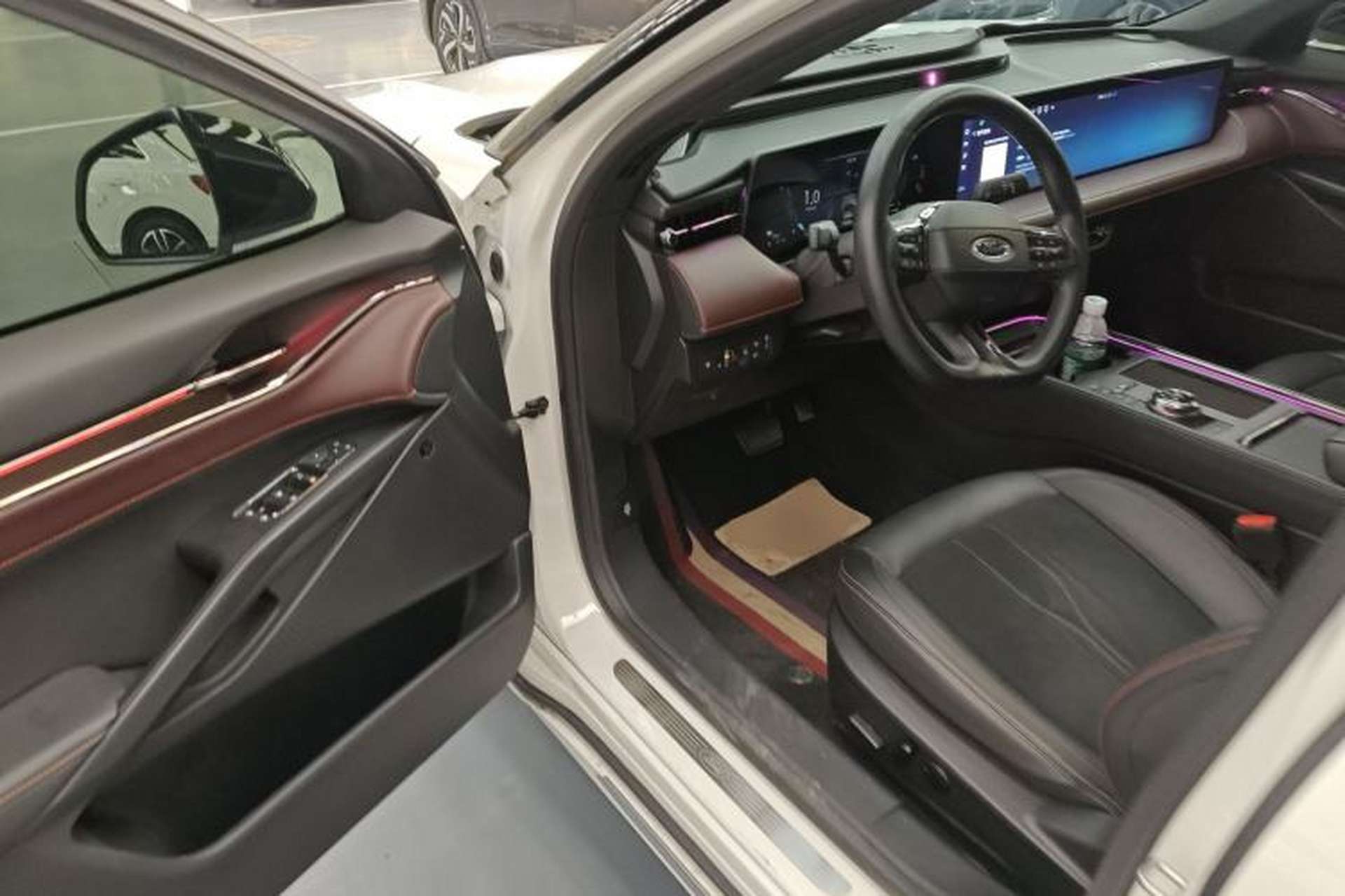 Used Ford Mondeo 2022 Facelifted EcoBoost 245 Ultimate Edition Driver Seat