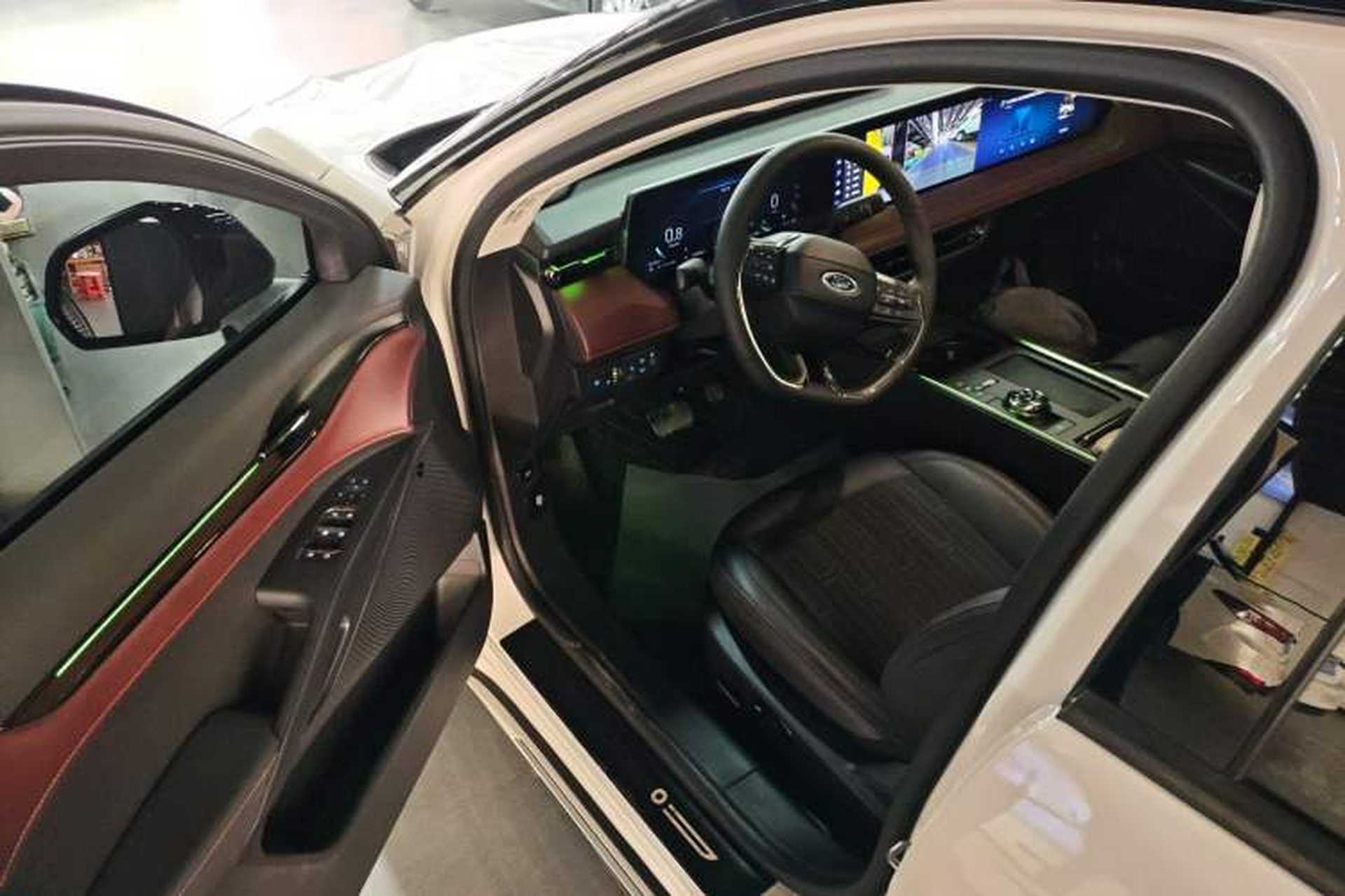 Used Ford Mondeo 2022 Restyled EcoBoost 245 Luxury Version Driver Seat