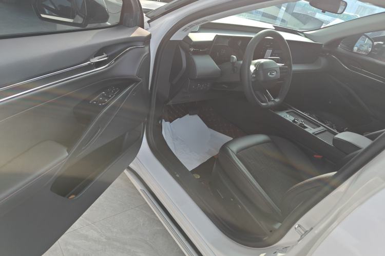 Used Ford Mondeo 2022 Restyled EcoBoost 245 Luxury Version Driver Seat