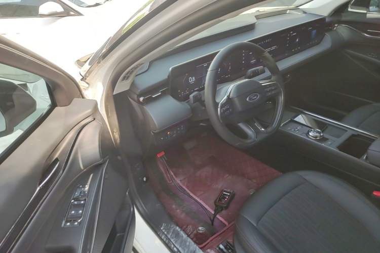 Used Ford Mondeo 2022 Restyled EcoBoost 245 Luxury Version Driver Seat