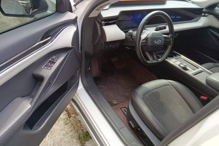Used Ford Mondeo 2022 EcoBoost 245 Luxury Model Driver Seat