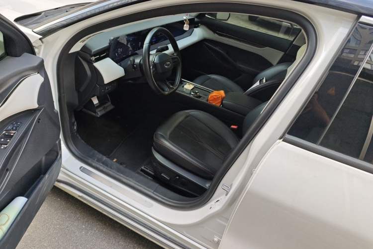 Used Ford Mondeo 2022 EcoBoost 245 Ultimate Model Driver Seat