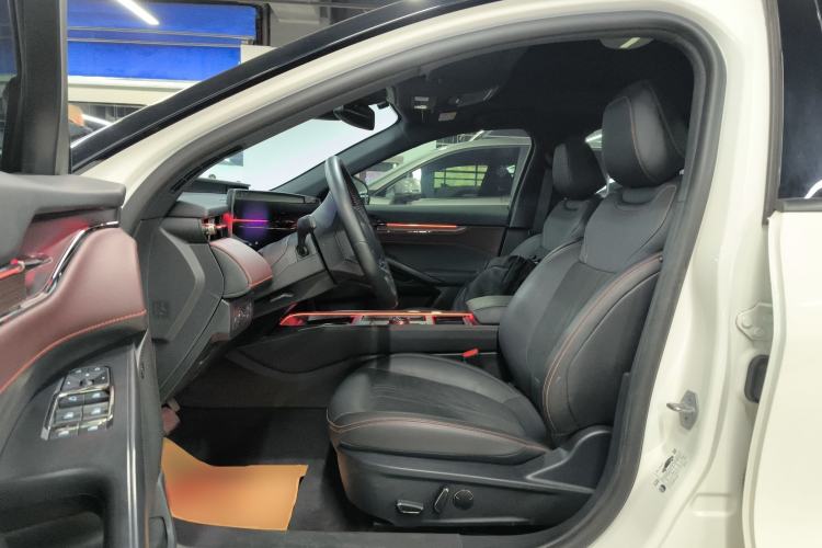 Used Ford Mondeo 2022 Facelifted EcoBoost 245 Ultimate Edition Driver Seat