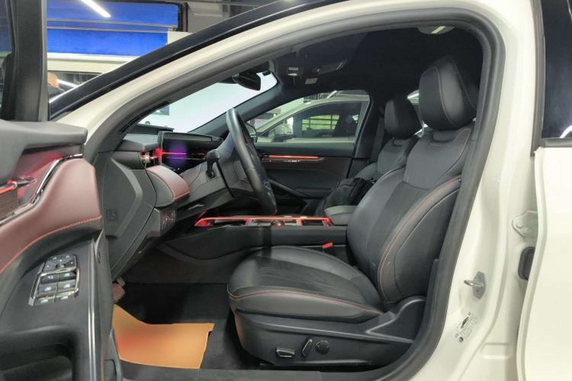 Used Ford Mondeo 2022 Facelifted EcoBoost 245 Ultimate Edition Driver Seat