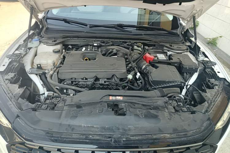Used Ford Mondeo 2022 Restyled EcoBoost 245 Luxury Version Engine Bay