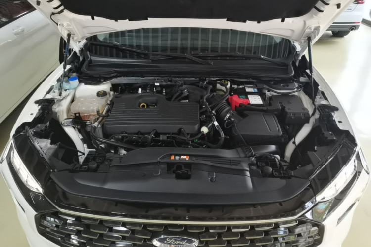 Used Ford Mondeo 2022 Restyled EcoBoost 245 Luxury Version Engine Bay