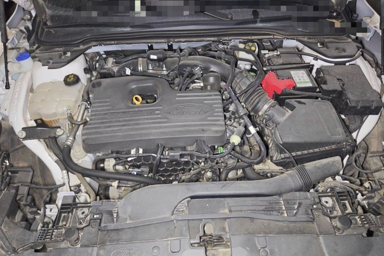 Used Ford Mondeo 2022 EcoBoost 245 Luxury Model Engine Bay