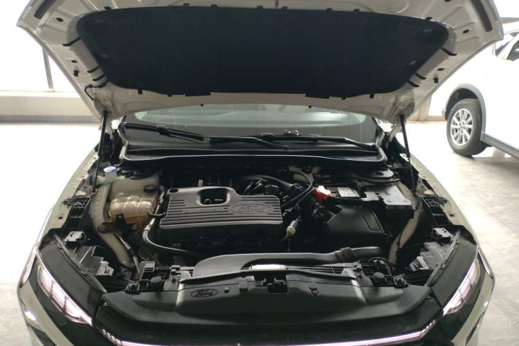 Used Ford Mondeo 2022 EcoBoost 245 Ultimate Model Engine Bay