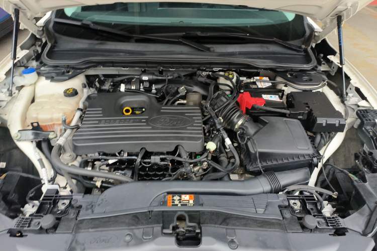Used Ford Mondeo 2022 EcoBoost 245 Fashion Edition Engine Bay
