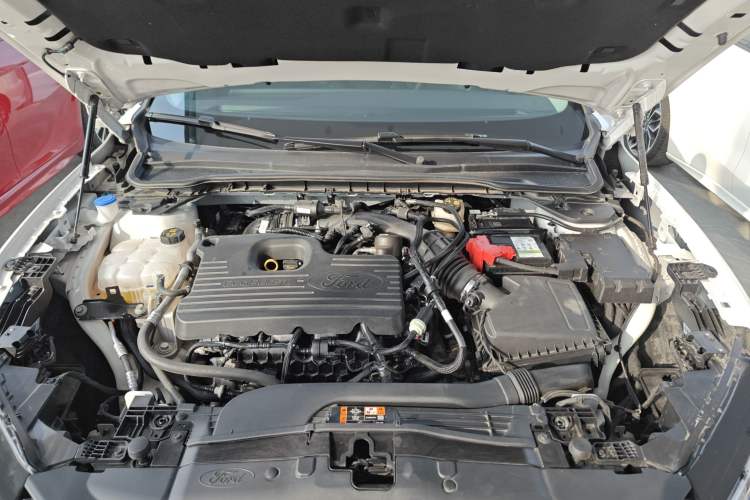 Used Ford Mondeo 2022 Restyled EcoBoost 245 Luxury Version Engine Bay