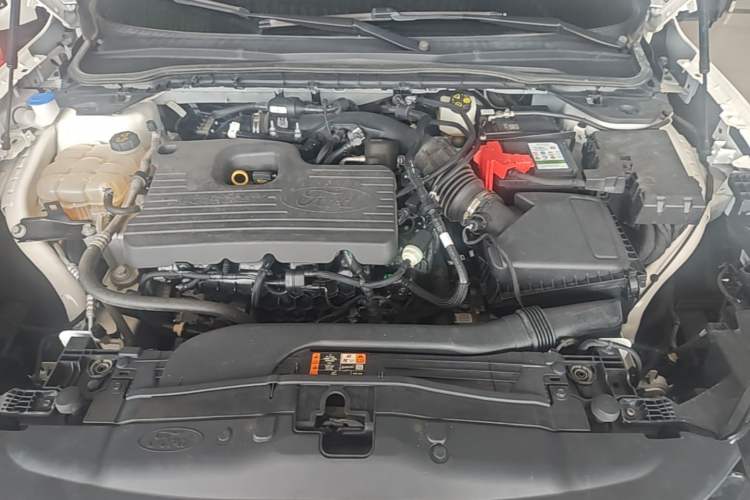 Used Ford Mondeo 2022 Restyled EcoBoost 245 Luxury Version Engine Bay