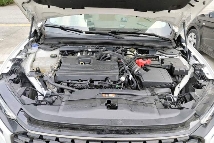 Used Ford Mondeo 2022 Restyled EcoBoost 245 Luxury Version Engine Bay