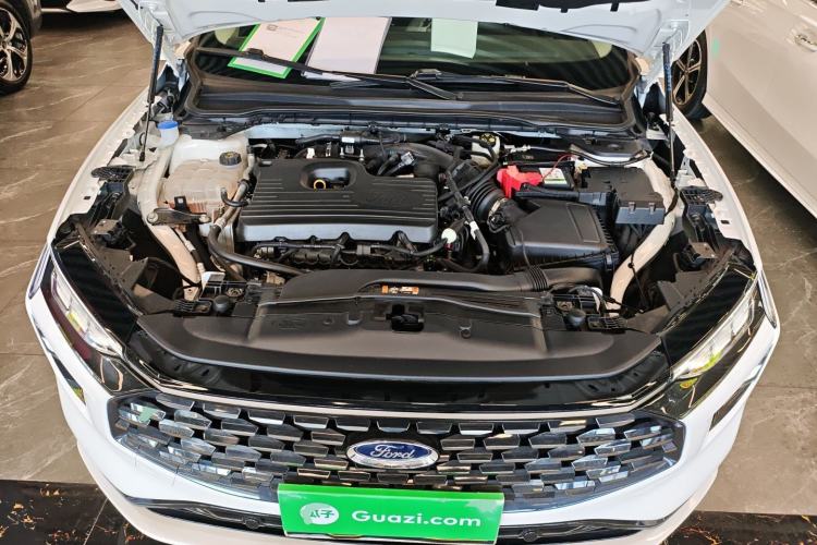 Used Ford Mondeo 2022 EcoBoost 245 Luxury Model Engine Bay