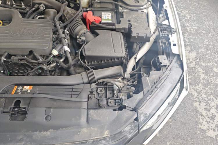 Used Ford Mondeo 2022 Restyled EcoBoost 245 Luxury Version Engine Bay Left