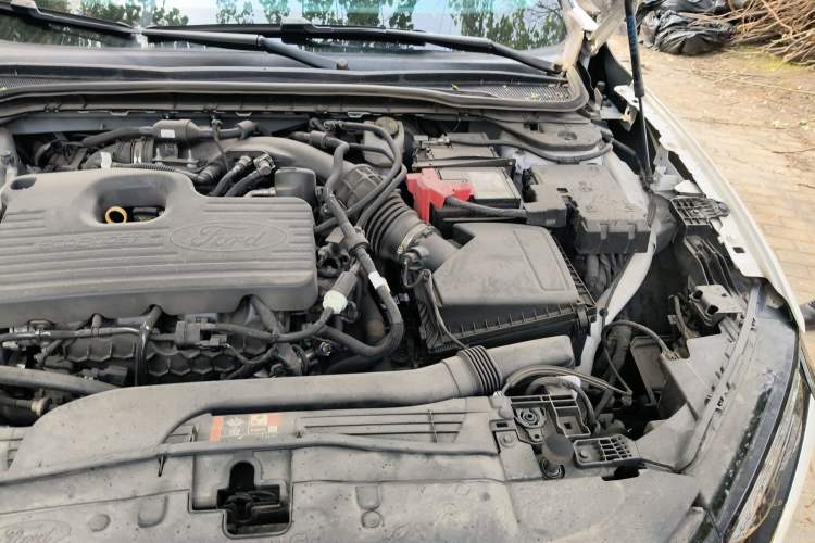 Used Ford Mondeo 2022 Restyled EcoBoost 245 Luxury Version Engine Bay Left
