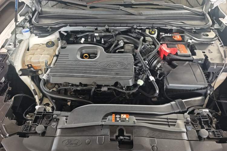 Used Ford Mondeo 2022 Restyled EcoBoost 245 Luxury Version Engine Bay