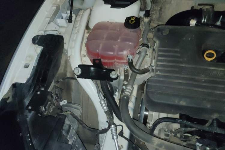 Used Ford Mondeo 2022 Restyled EcoBoost 245 Luxury Version Engine Bay Right