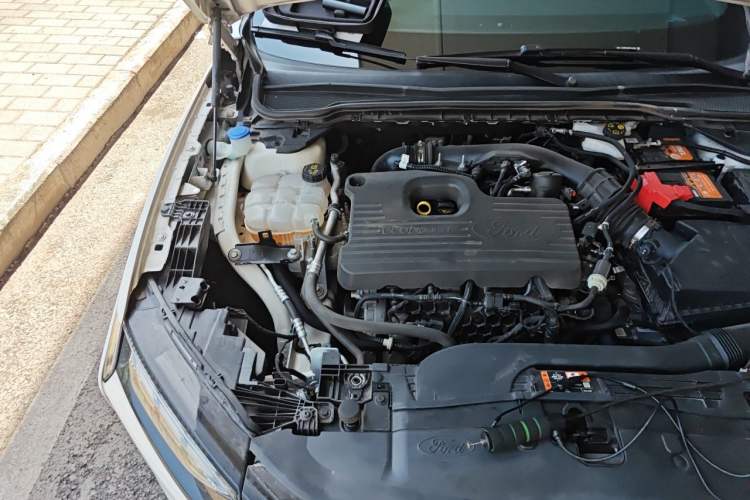Used Ford Mondeo 2022 Facelifted EcoBoost 245 Ultimate Edition Engine Bay Right