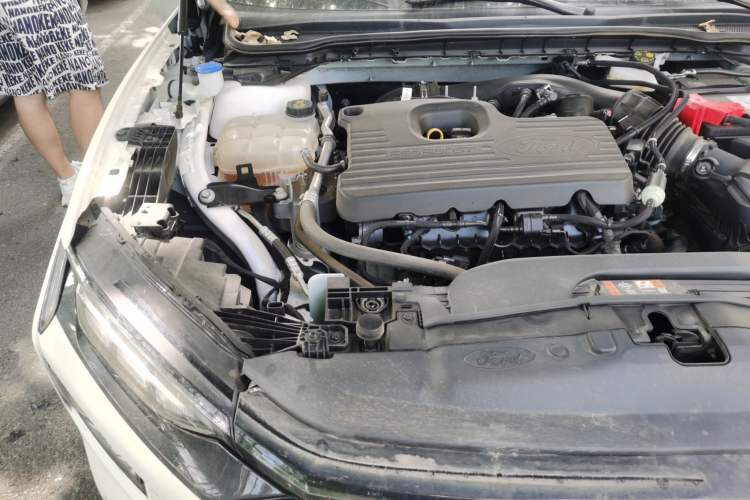 Used Ford Mondeo 2022 Facelifted EcoBoost 245 Ultimate Edition Engine Bay Right