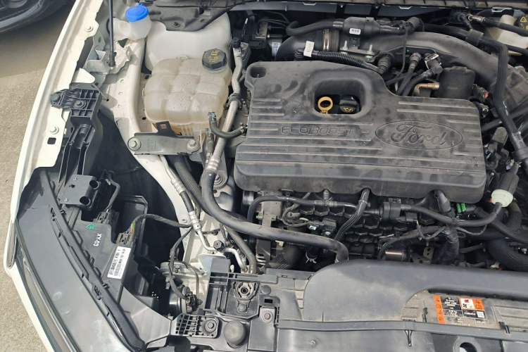 Used Ford Mondeo 2022 Restyled EcoBoost 245 Luxury Version Engine Bay Right
