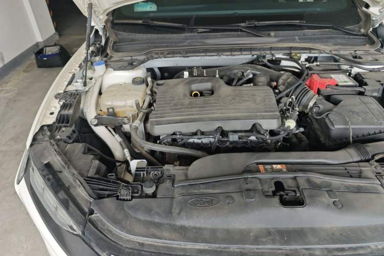 Used Ford Mondeo 2022 Facelifted EcoBoost 245 Ultimate Edition Engine Bay Right
