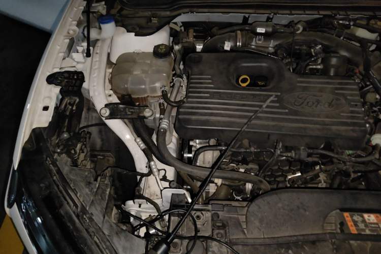 Used Ford Mondeo 2022 Restyled EcoBoost 245 Luxury Version Engine Bay Right
