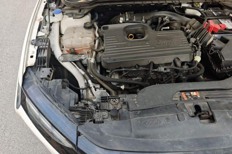 Used Ford Mondeo 2022 EcoBoost 245 Ultimate Model Engine Bay Right